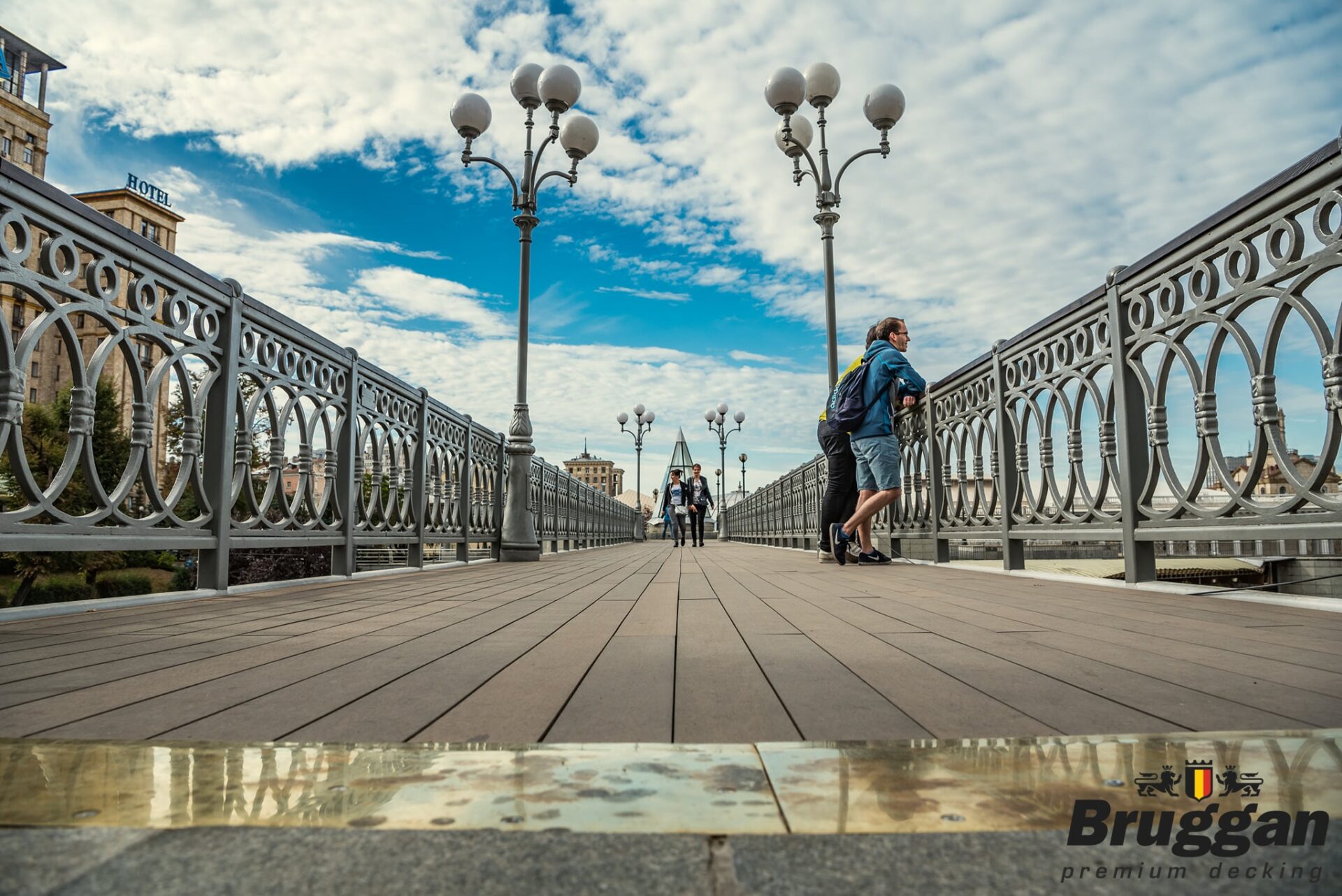 Dlaczego nowoczesne kompozyty zmienią trendy w outdoor designie?